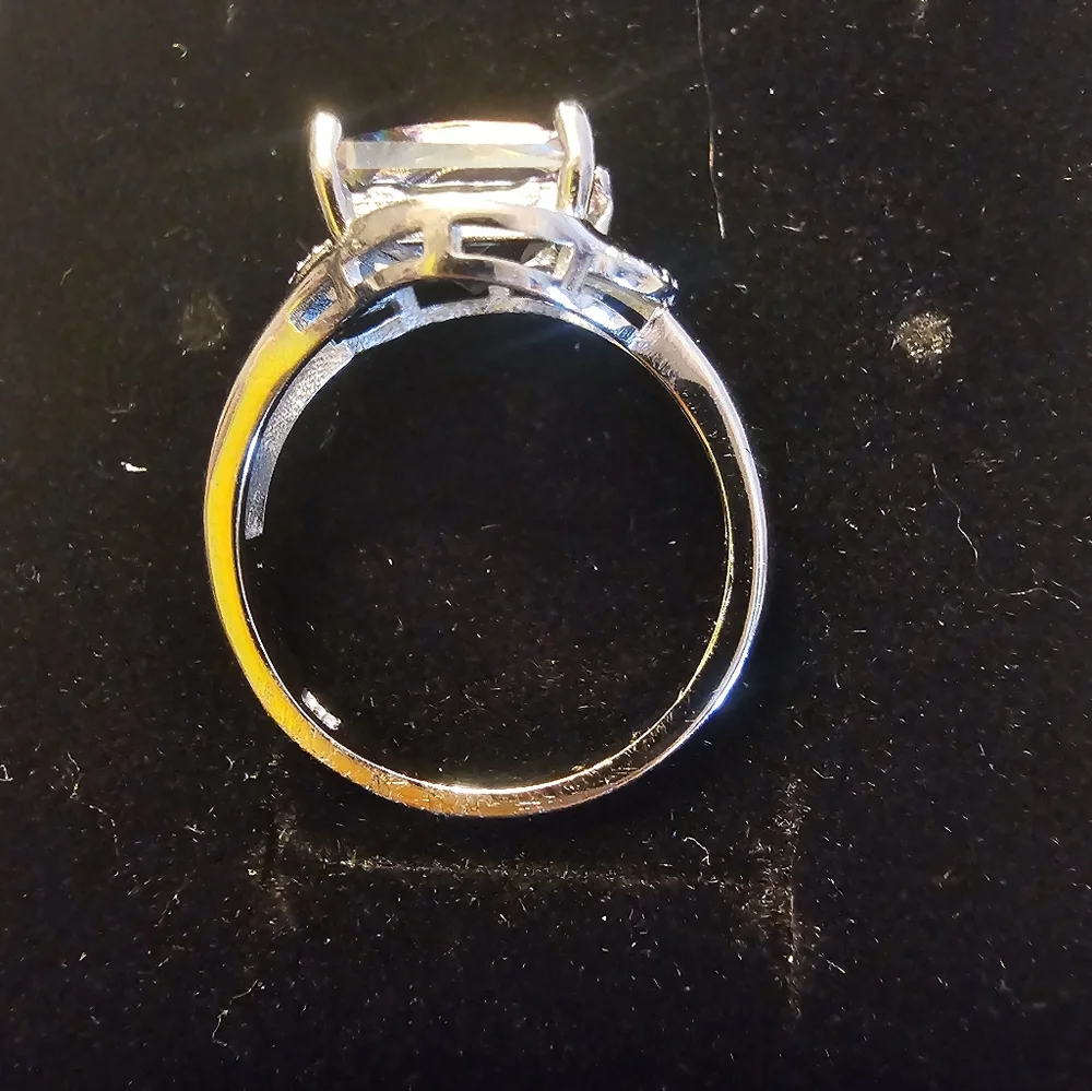 Vintage-Style Princess Cut Natural Mystic Topaz Ring - .925 Sterling Silver
